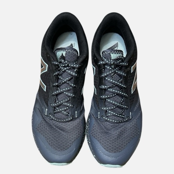 NEW BALANCE 690 v1 SpeedRide Black Teal Trail Running Shoes Women 9.5 WT690LA1 - Picture 4 of 12